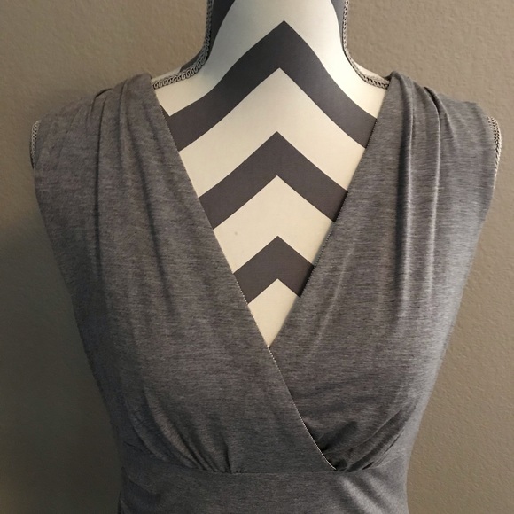 WHBM Sleeveless Asymmetrical Top - Picture 6 of 8